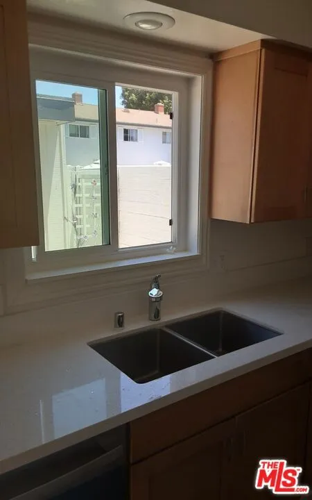 19913 Lures Lane Huntington Beach, CA 92646