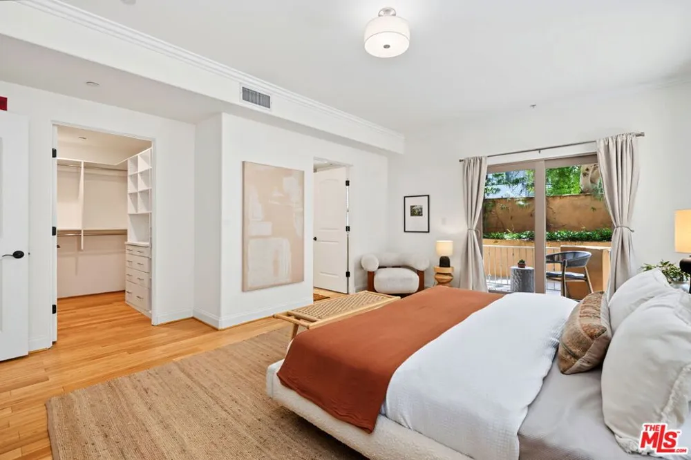 1511 Camden Avenue #103 Los Angeles, CA 90025