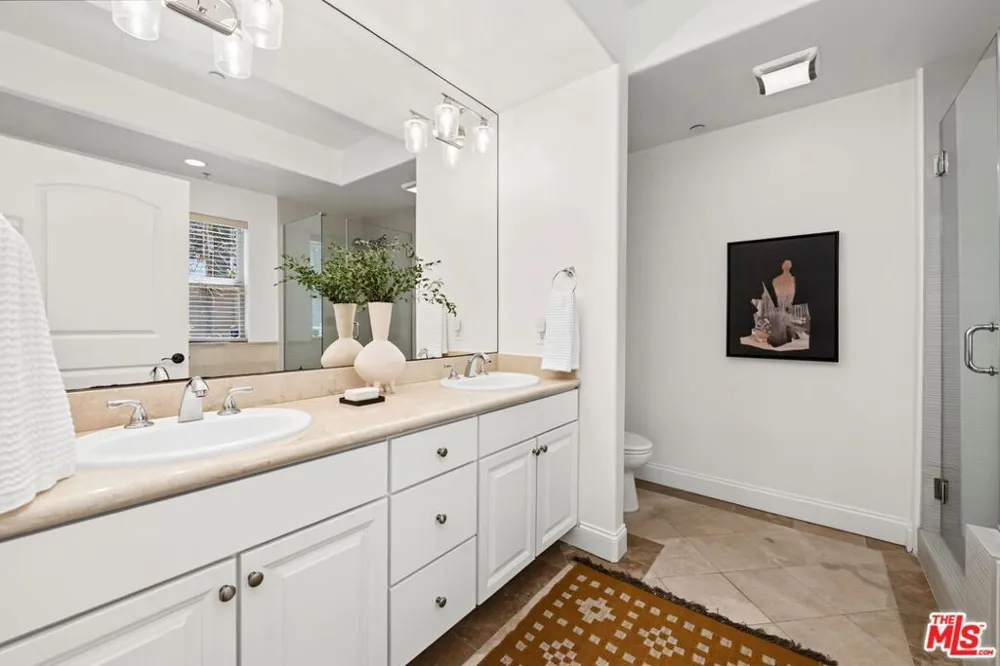 1511 Camden Avenue #103 Los Angeles, CA 90025