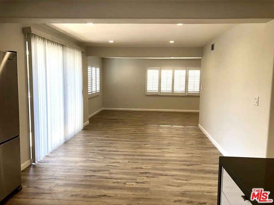 11520 WYOMING AVENUE #1 Los Angeles, CA 90025
