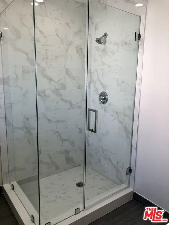 11520 WYOMING AVENUE #1 Los Angeles, CA 90025