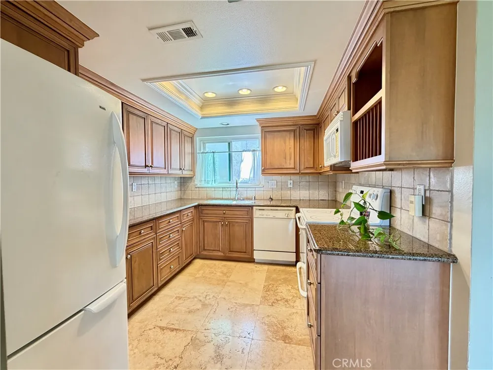 2385 Via Mariposa W #3C Laguna Woods, CA 92637