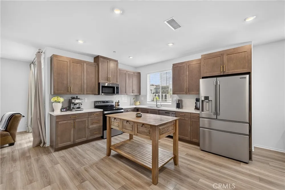 16140 Spicebush Ln Chino, CA 91708