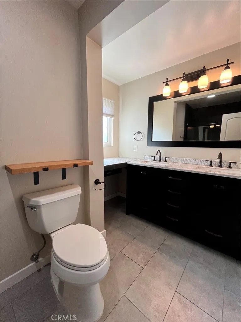 3904 W 147th Place Hawthorne, CA 90250