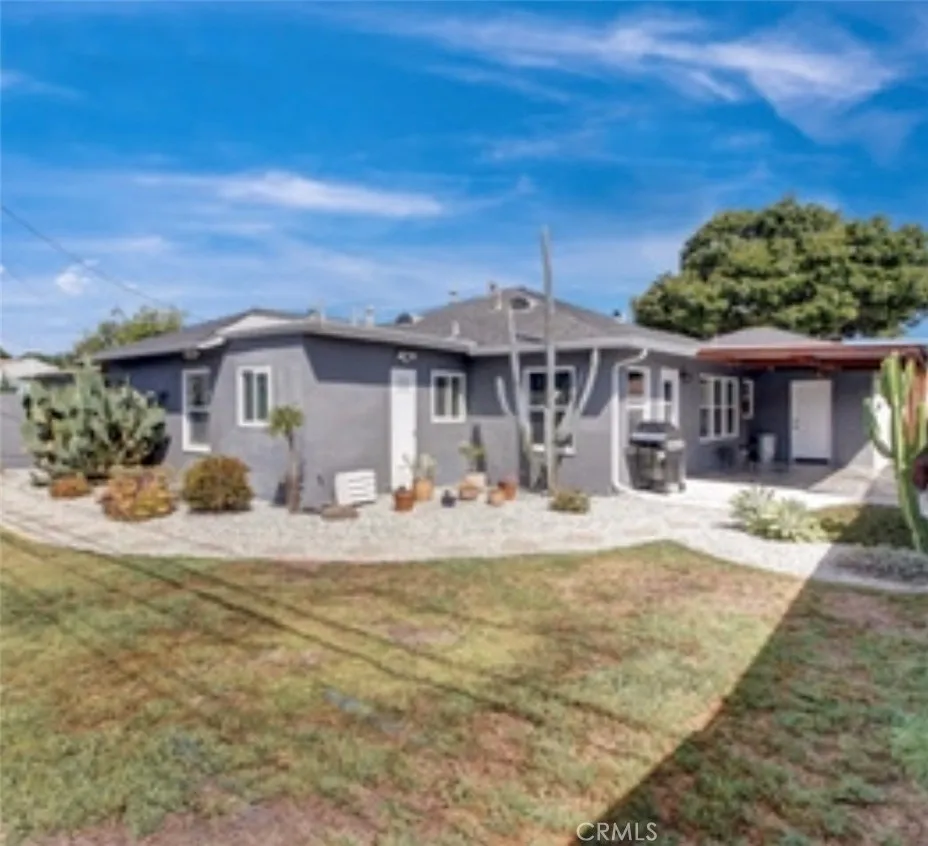 3904 W 147th Place Hawthorne, CA 90250
