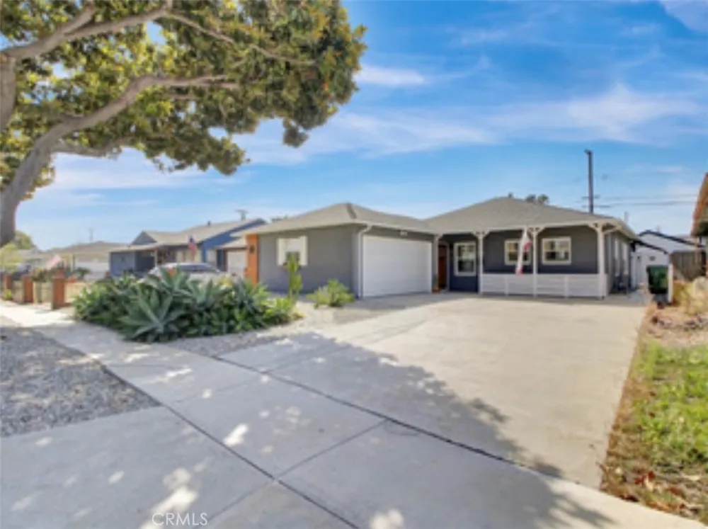 3904 W 147th Place Hawthorne, CA 90250