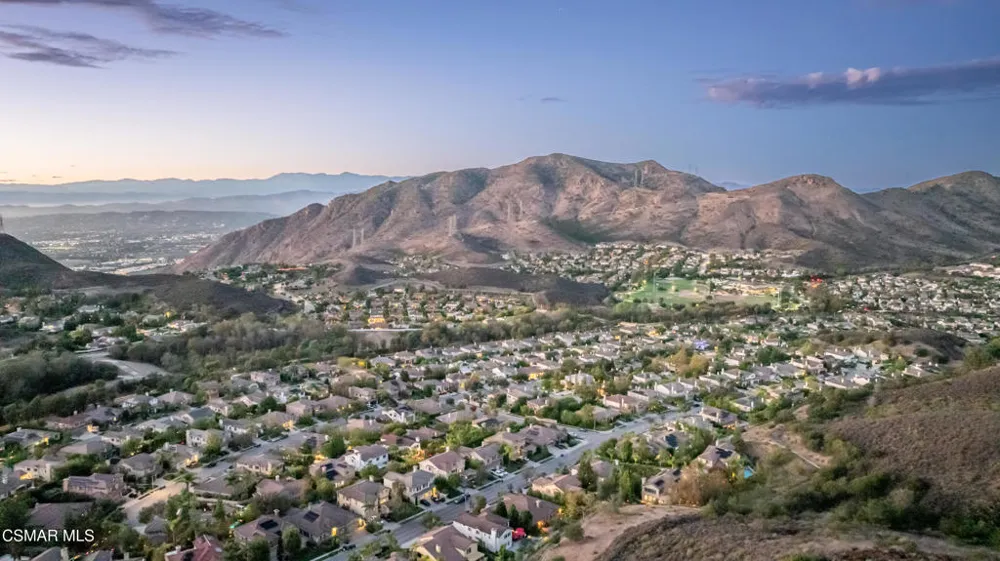 5266 Via Capote Thousand Oaks, CA 91320