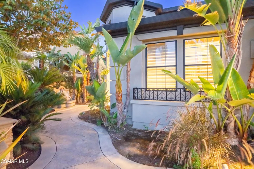 5266 Via Capote Thousand Oaks, CA 91320