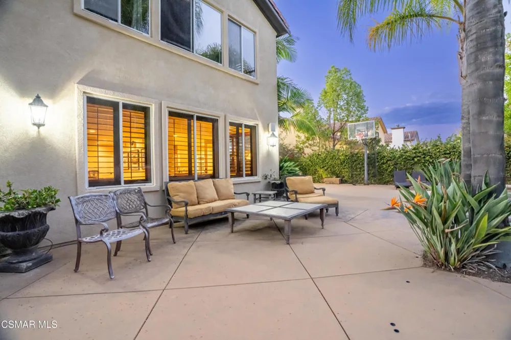 5266 Via Capote Thousand Oaks, CA 91320