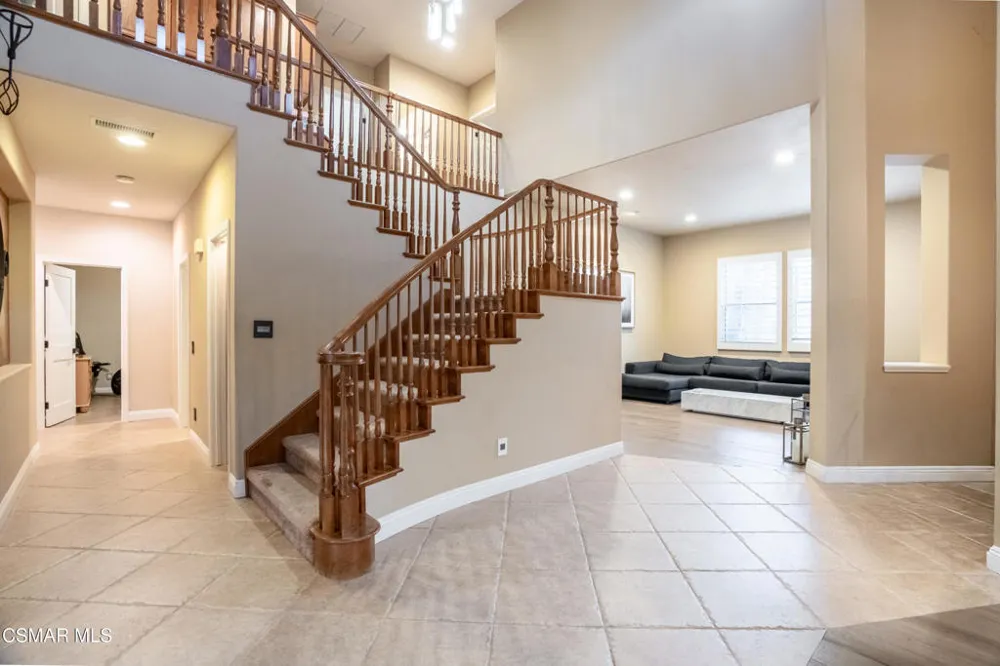 5266 Via Capote Thousand Oaks, CA 91320