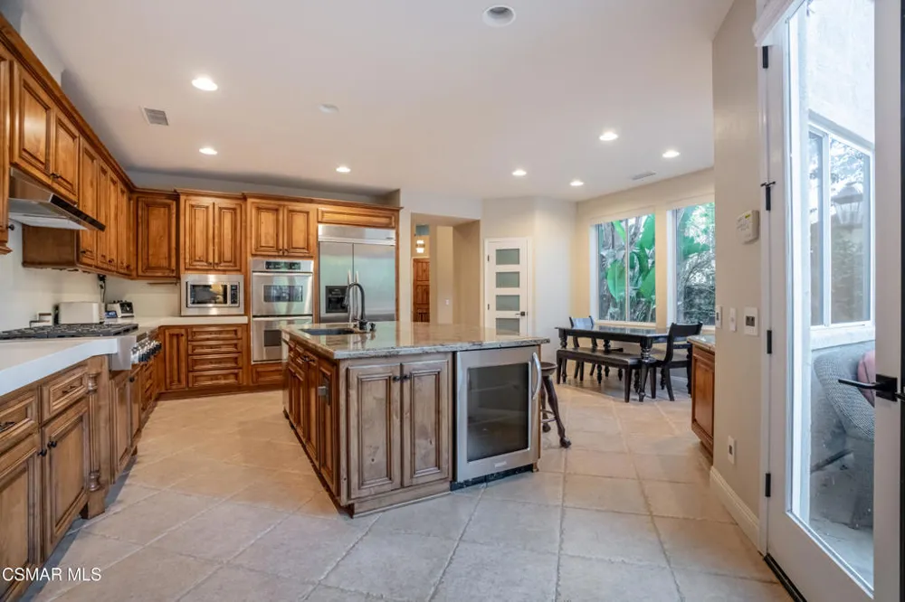 5266 Via Capote Thousand Oaks, CA 91320