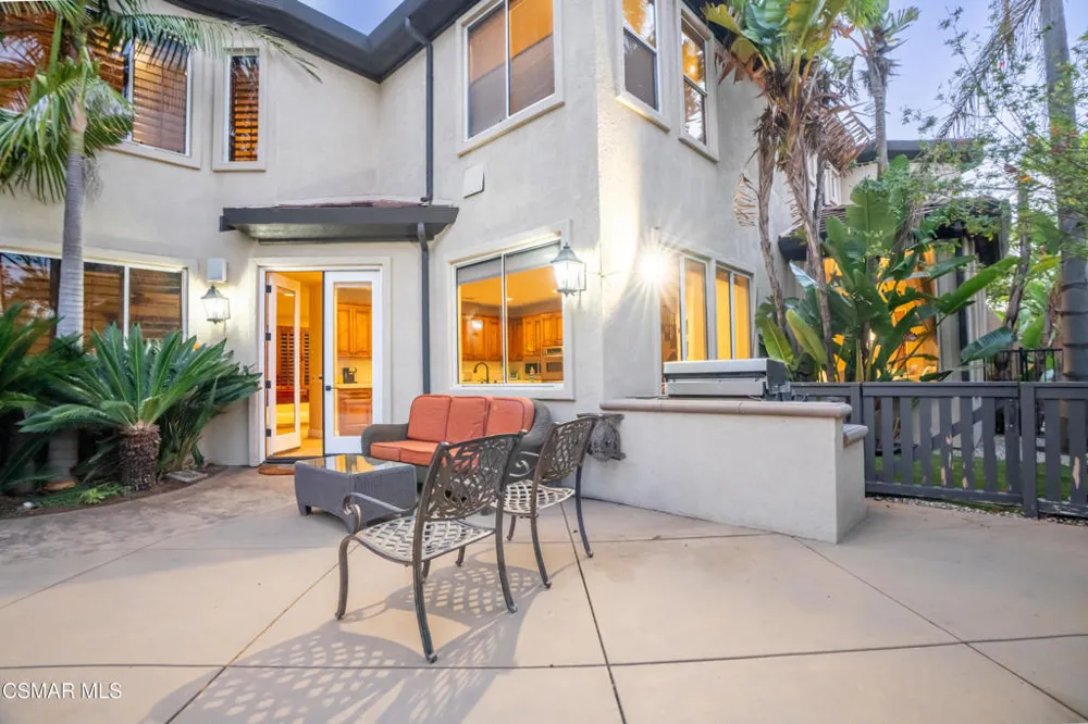 5266 Via Capote Thousand Oaks, CA 91320