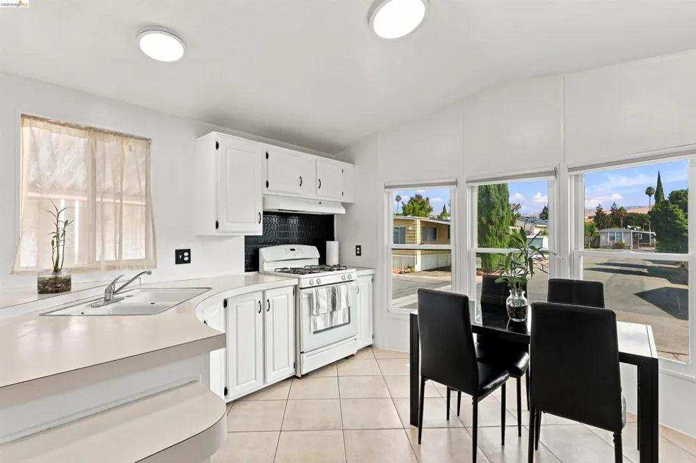 200 Ford Rd Spc 155B San Jose, CA 95138