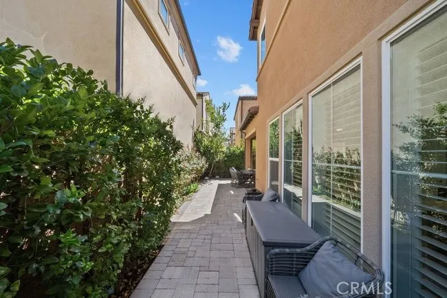 20661 W Beech Porter Ranch, CA 91326
