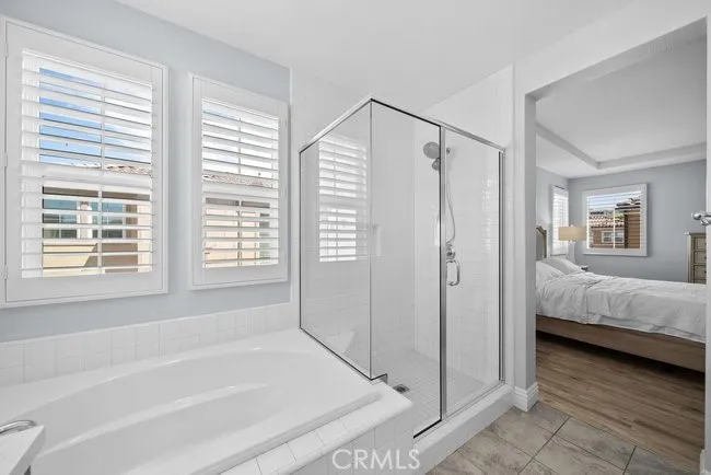 20661 W Beech Porter Ranch, CA 91326