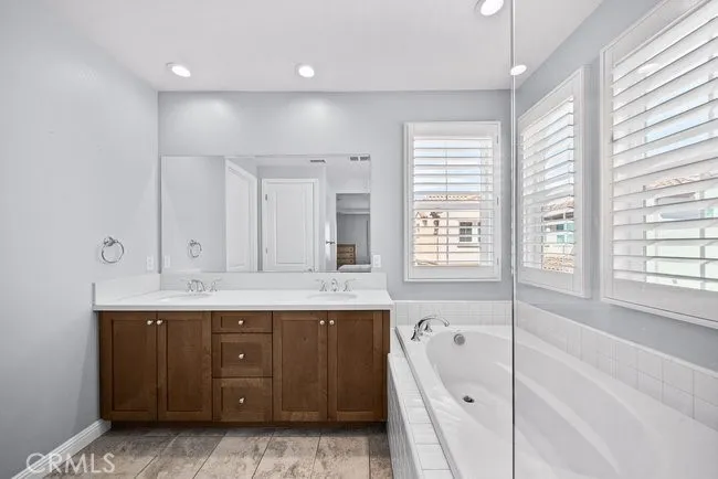 20661 W Beech Porter Ranch, CA 91326