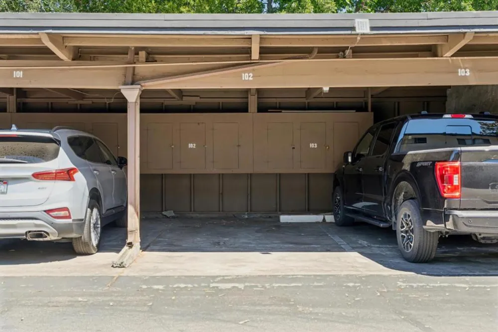 14225 Lora Drive #102 Los Gatos, CA 95032