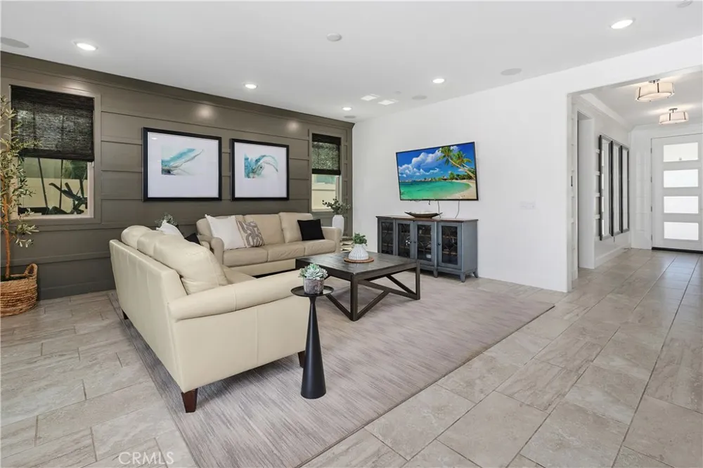 34830 Heartland Murrieta, CA 92563