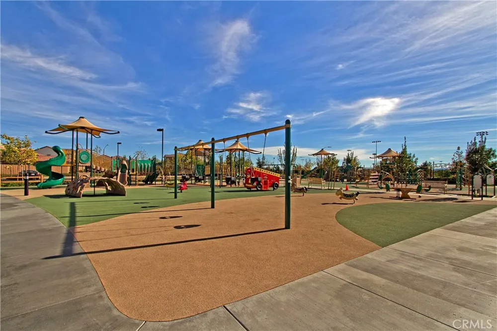 34830 Heartland Murrieta, CA 92563