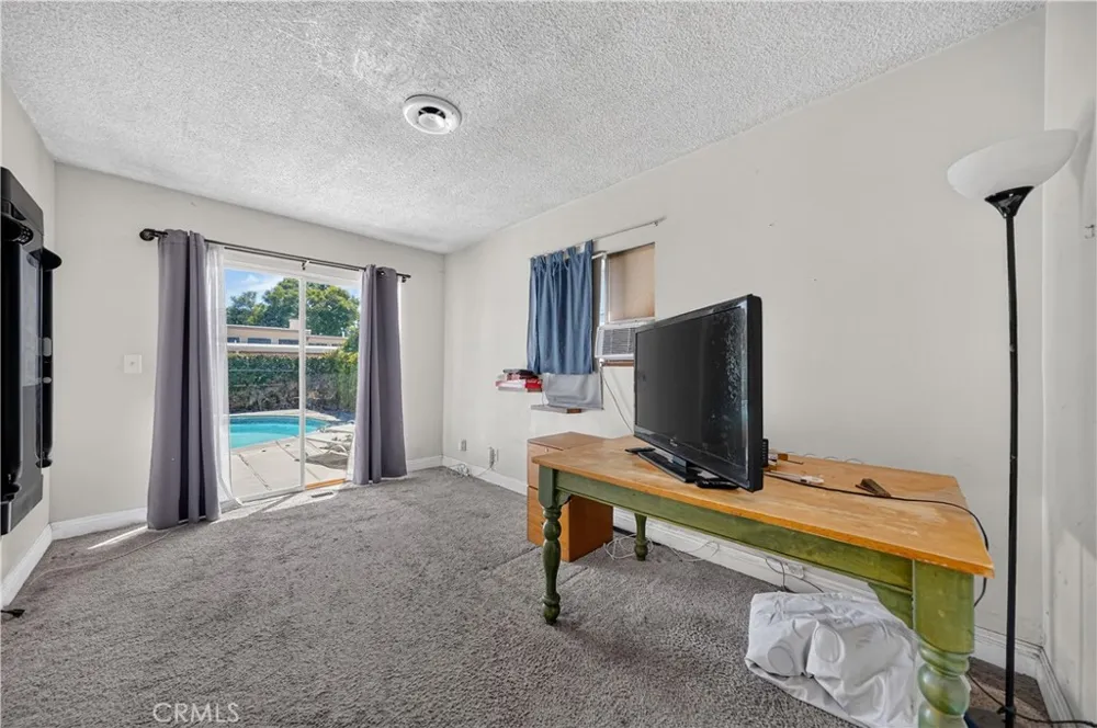 15438 Fernview Street Whittier, CA 90604