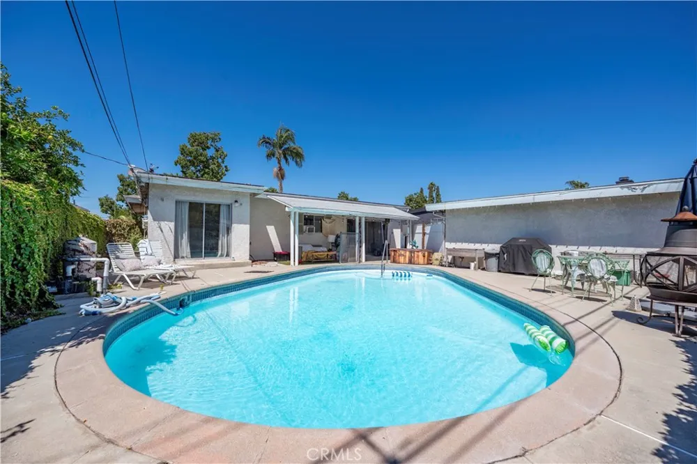 15438 Fernview Street Whittier, CA 90604