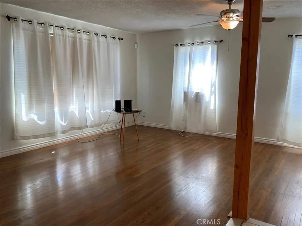 580 Lilac Rialto, CA 92376
