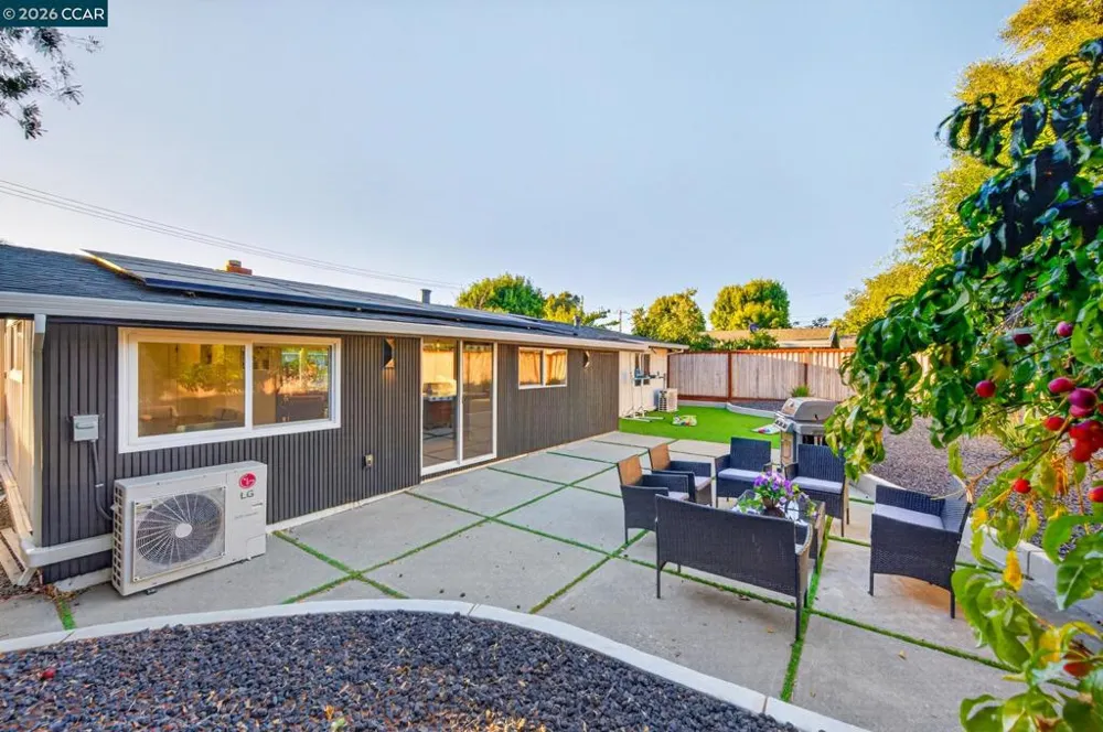 3360 Esperanza Dr Concord, CA 94519