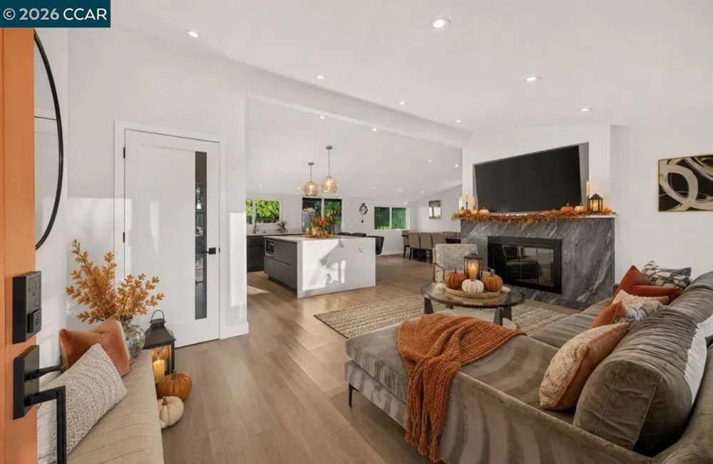 3360 Esperanza Dr Concord, CA 94519