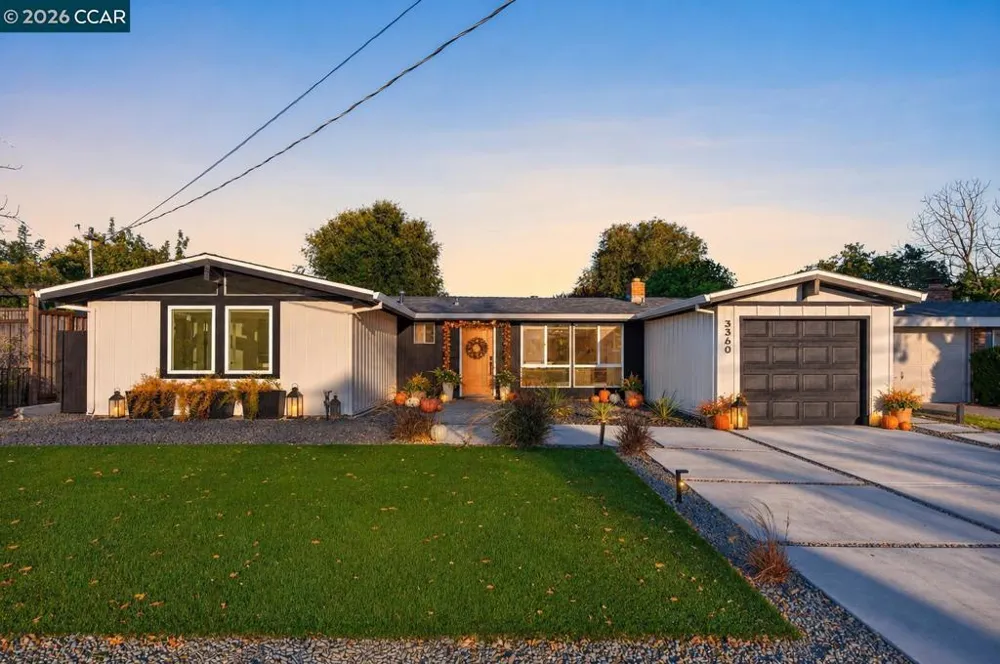 3360 Esperanza Dr Concord, CA 94519