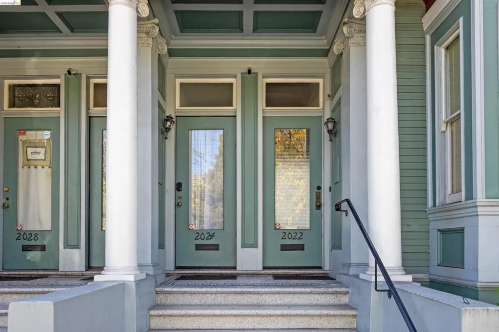 2024 Cedar St Berkeley, CA 94709
