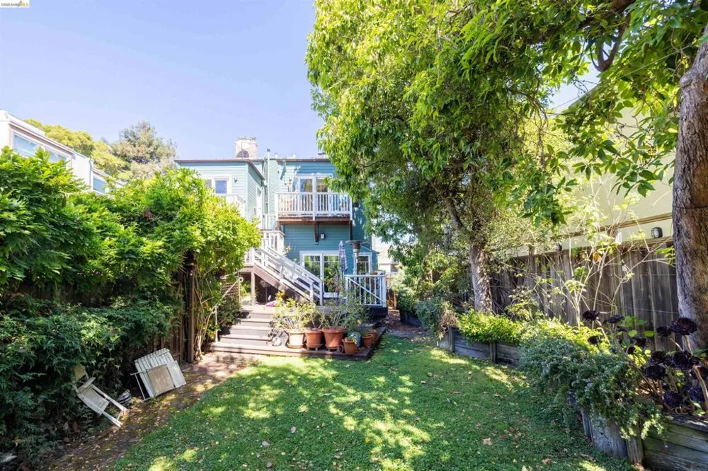 2024 Cedar St Berkeley, CA 94709