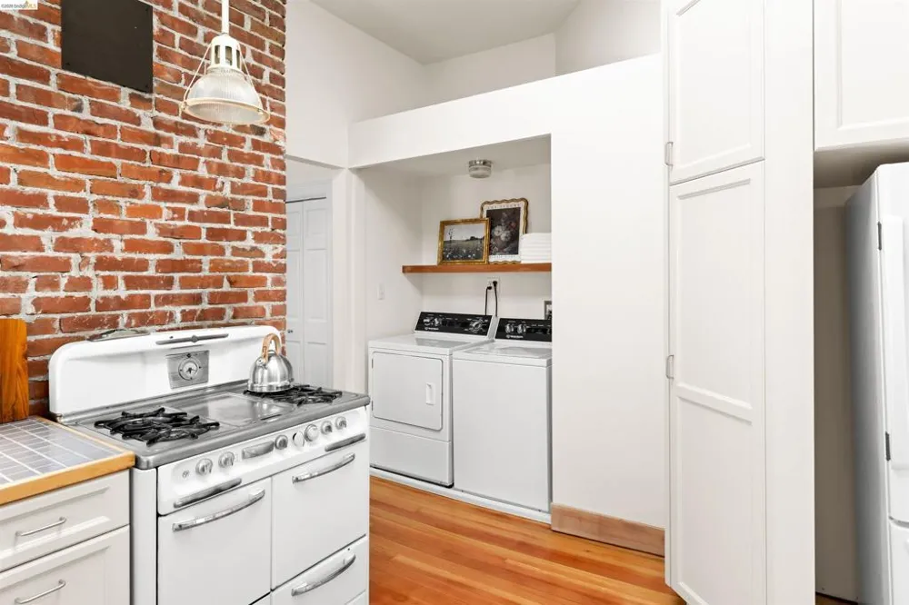 2024 Cedar St Berkeley, CA 94709