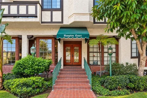 17914 Magnolia Boulevard #135