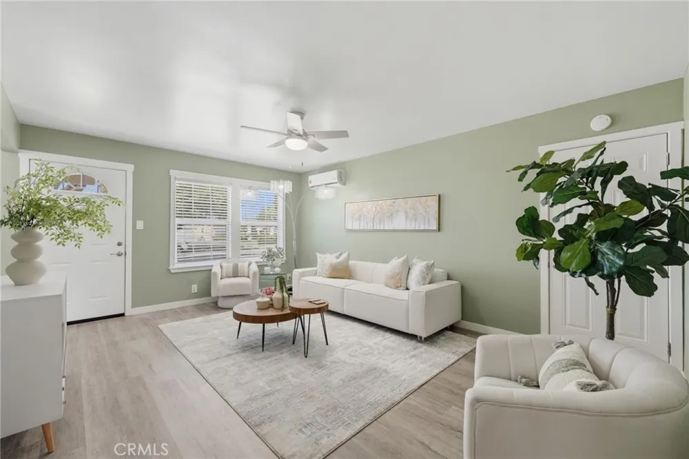 14520 Cornuta Bellflower, CA 90706