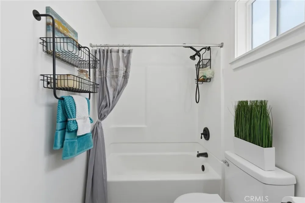 14520 Cornuta Bellflower, CA 90706