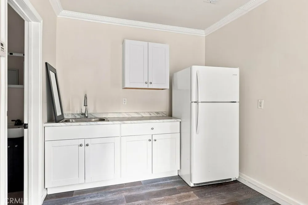 2812 Buena Vista Street Burbank, CA 91504
