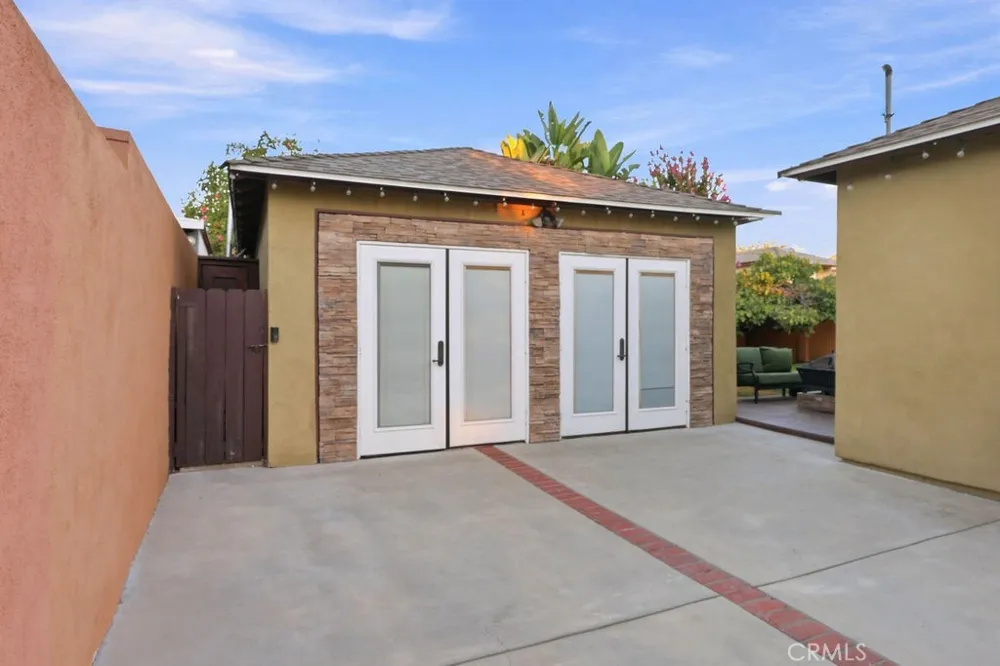 2812 Buena Vista Street Burbank, CA 91504