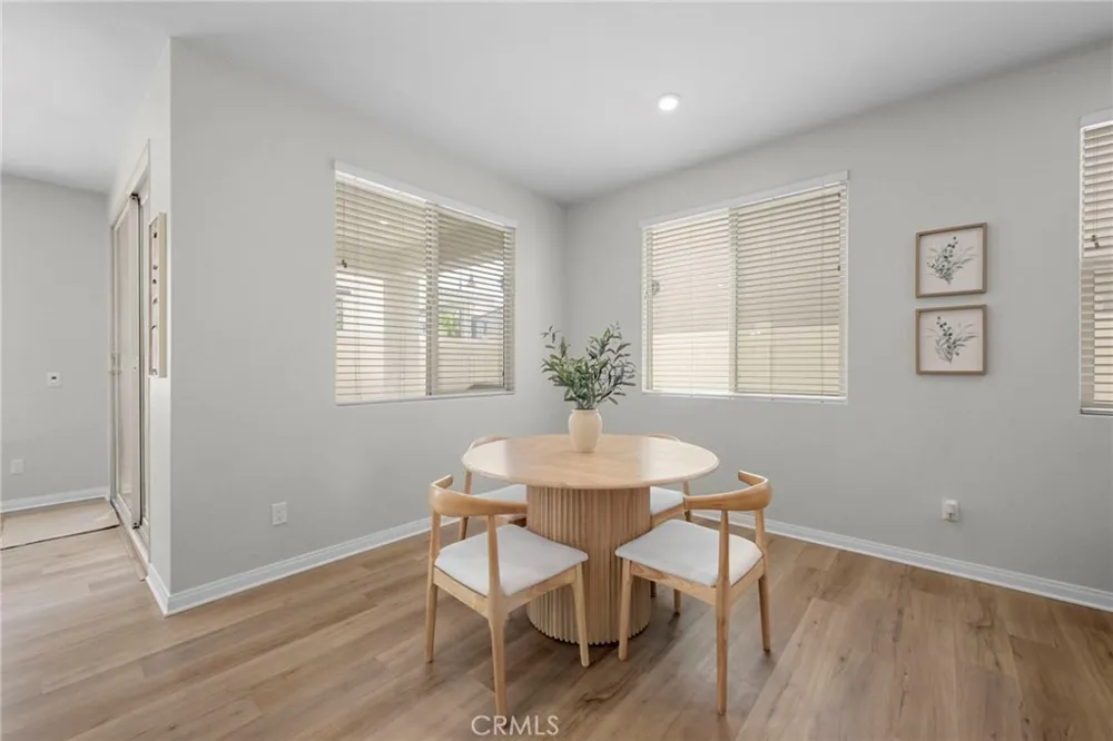1927 S Apple Tree San Bernardino, CA 92408