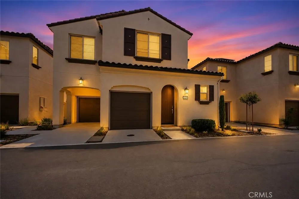 1927 S Apple Tree San Bernardino, CA 92408
