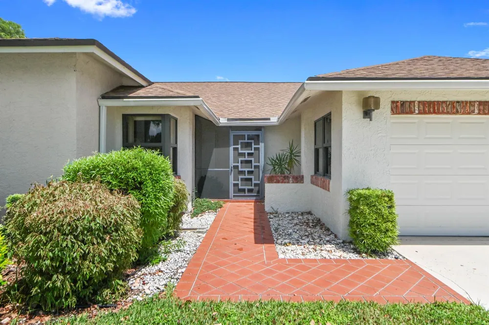 5722 Willow Creek Lane Delray Beach, FL 33484