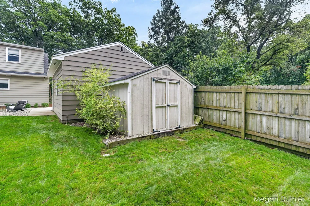 2345 Rosewood Avenue SE Grand Rapids City, MI 49506