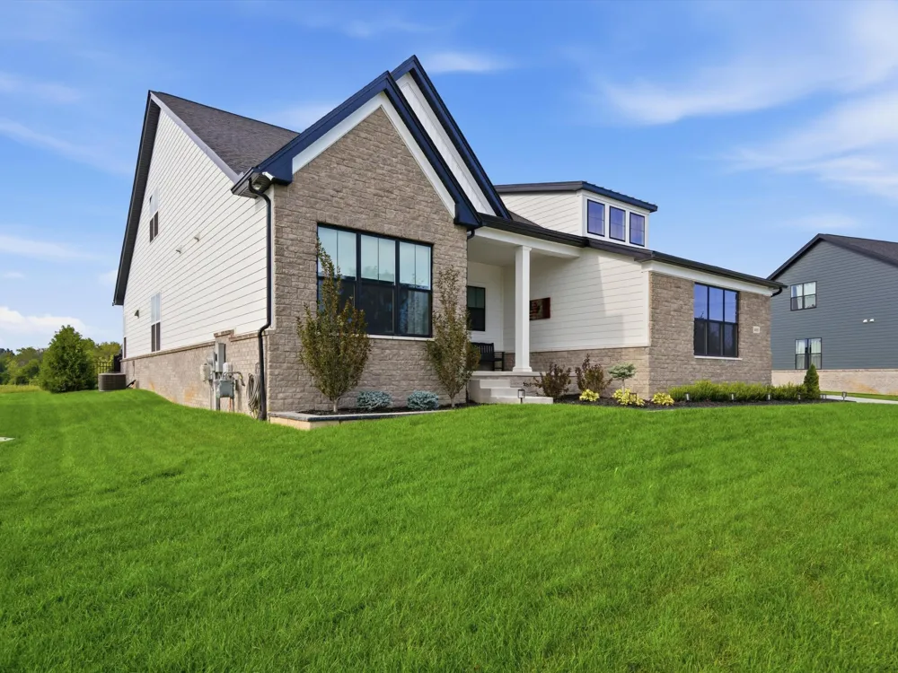 6089 Lincolnshire Drive York Charter Township, MI 48176