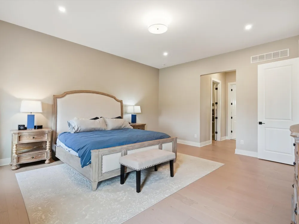 6089 Lincolnshire Drive York Charter Township, MI 48176