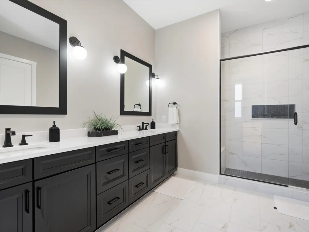 6089 Lincolnshire Drive York Charter Township, MI 48176