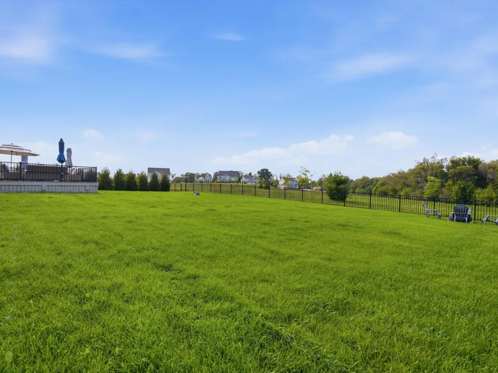 6089 Lincolnshire Drive York Charter Township, MI 48176