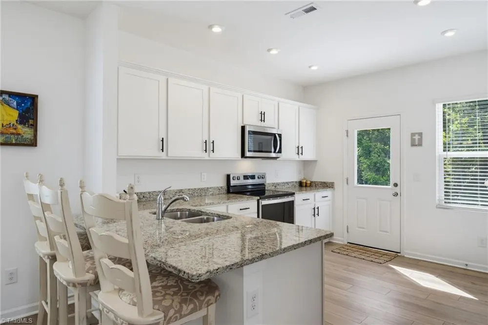 10100 Travis Floyd Lane Charlotte, NC 28214