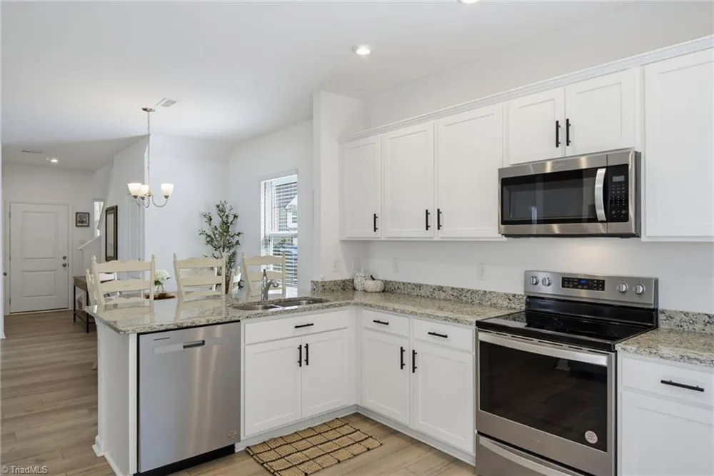 10100 Travis Floyd Lane Charlotte, NC 28214