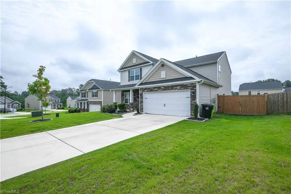 1030 Broadlands Way Graham, NC 27253