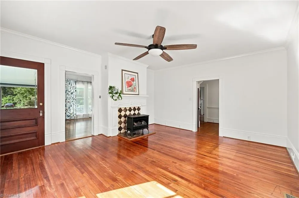 619 W Front Street Burlington, NC 27215