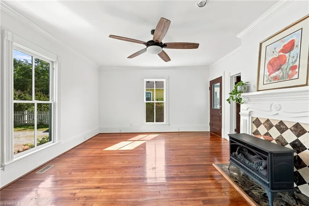 619 W Front Street Burlington, NC 27215